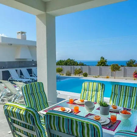 Pleiades Villa *